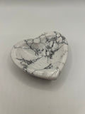 Howlite heart dish
