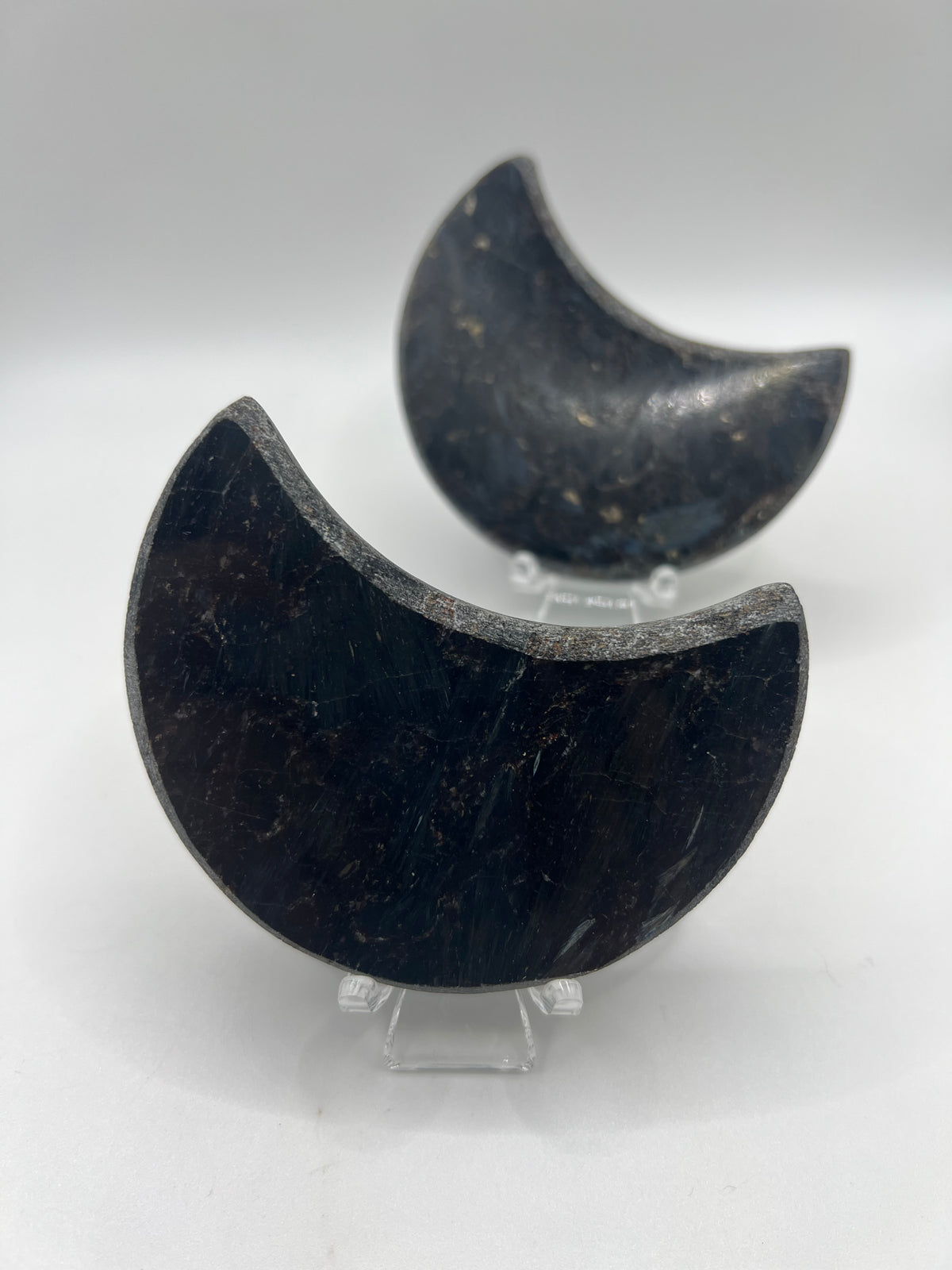 Astrophyllite moon